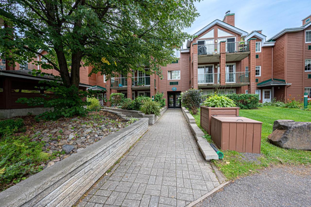 Le Domaine Chambre D'Hotel A Saint-Sauveur Exterior photo